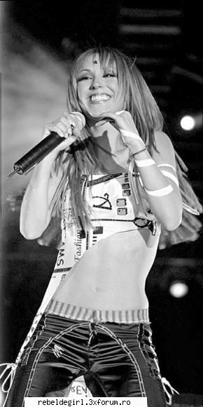 tinuta zilei - tinuta de azi :D :D - anahi